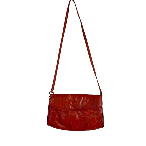Vintage Red Eelskin Ell Skin Exotic Leather Purse Bag Retro 80s - Picture 1 of 10